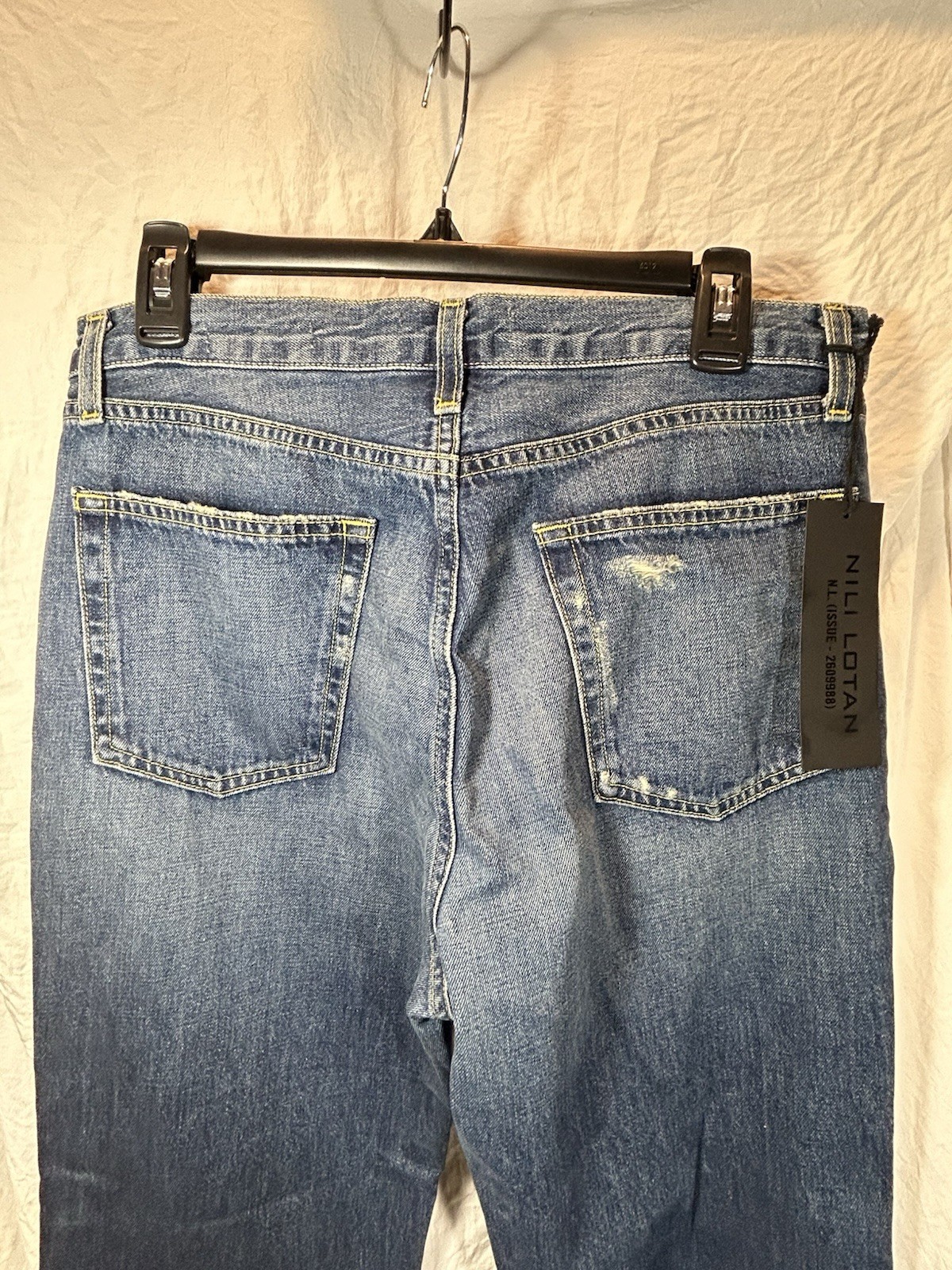 NWT Nili Lotan Straight Leg “Joan” Jeans Classic Wash Size 30