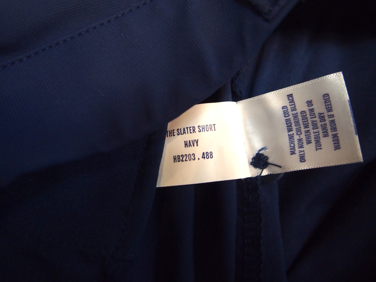 Holderness & Bourne Performance Fabric Slater Shorts NWT 34 $120 Navy