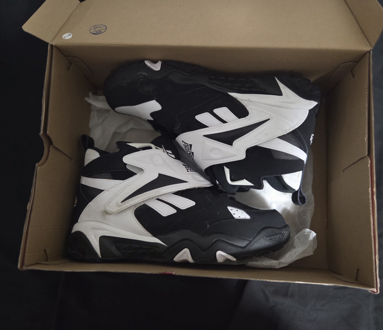 Reebok Preseason 94 Mid-Top Leather Basketball Sneakers Black/White 100202788
