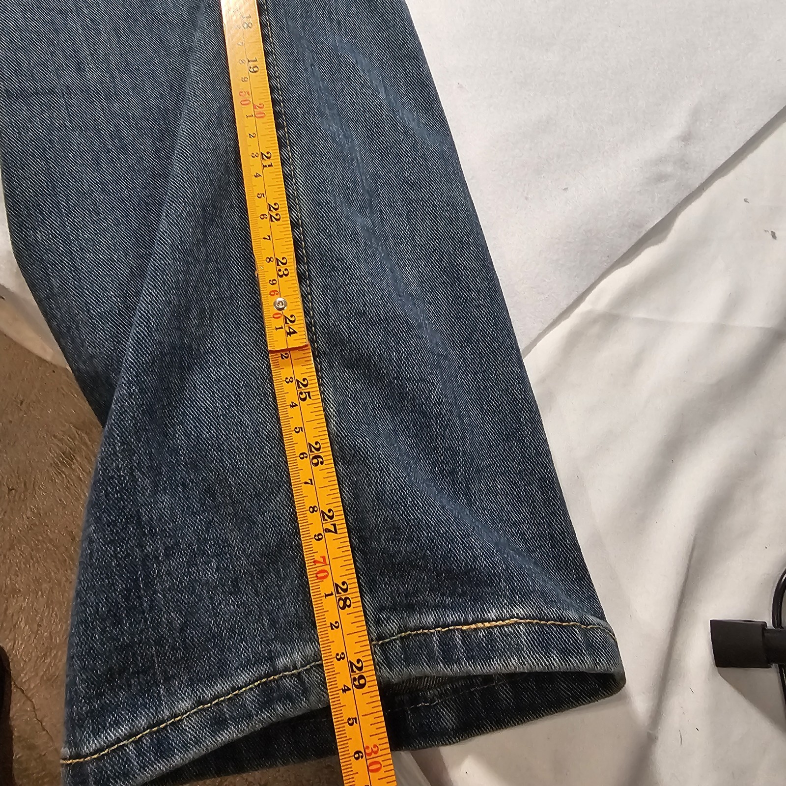New LEE REGULAR FIT STRAIGHT LEG JEANS Men`s Sizes 99% Cotton 1% Spandex 36×30