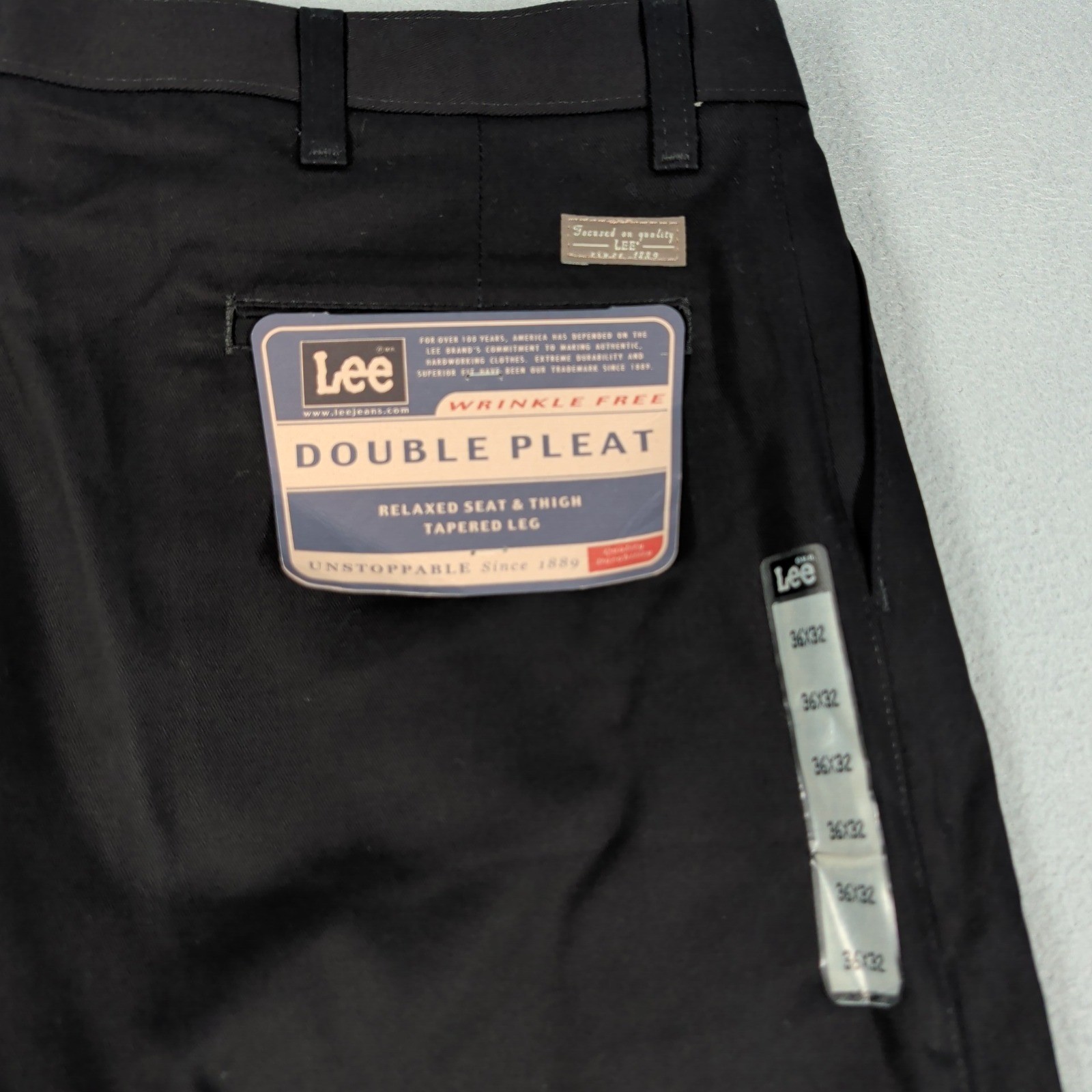 Lee Pants Mens 36×32 Black Double Pleat Relaxed Fit Tapered Leg