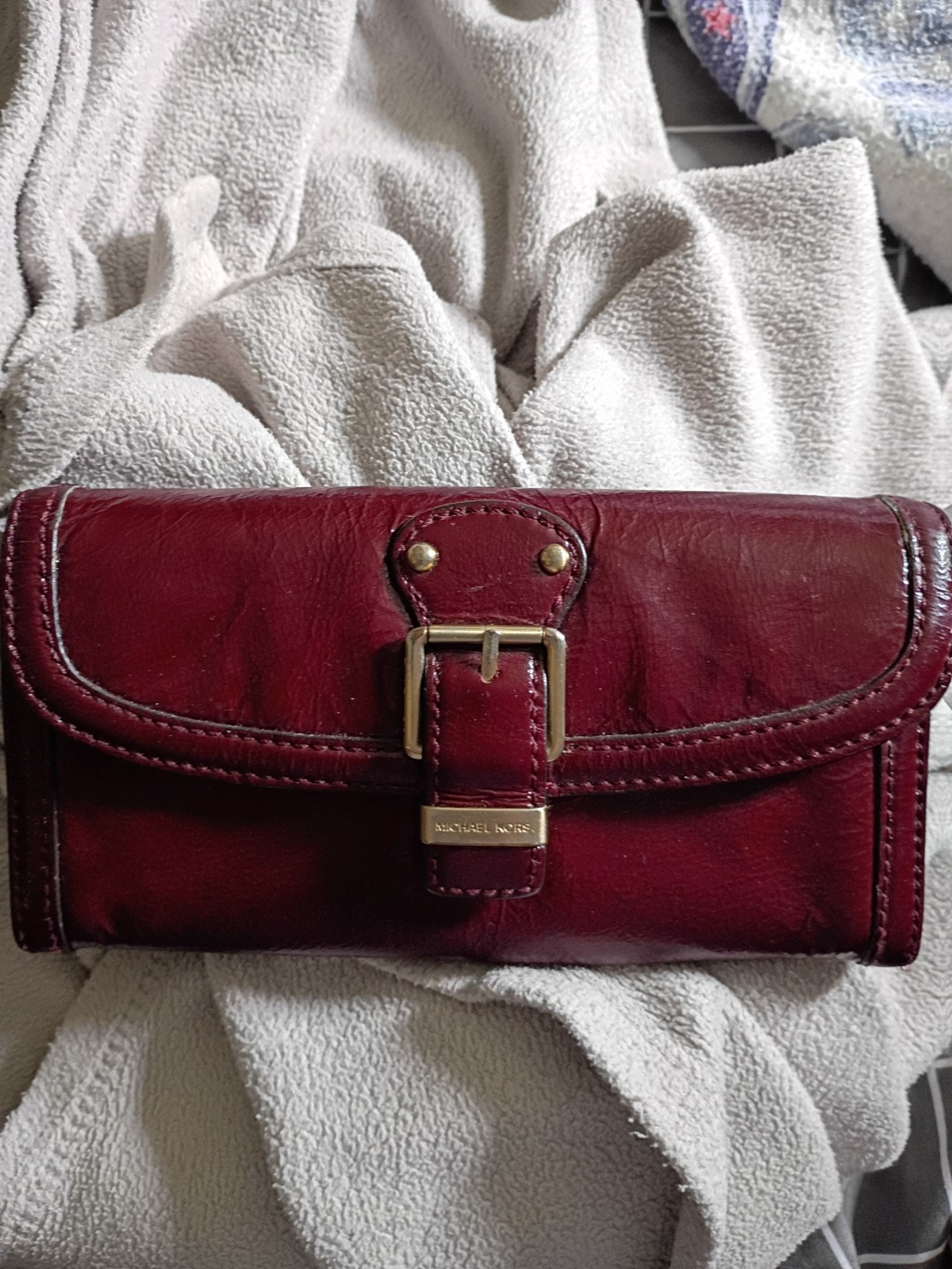 Burgundy Women’s Wallet Buckle Snap Flap Zip Coin Pocket Logo