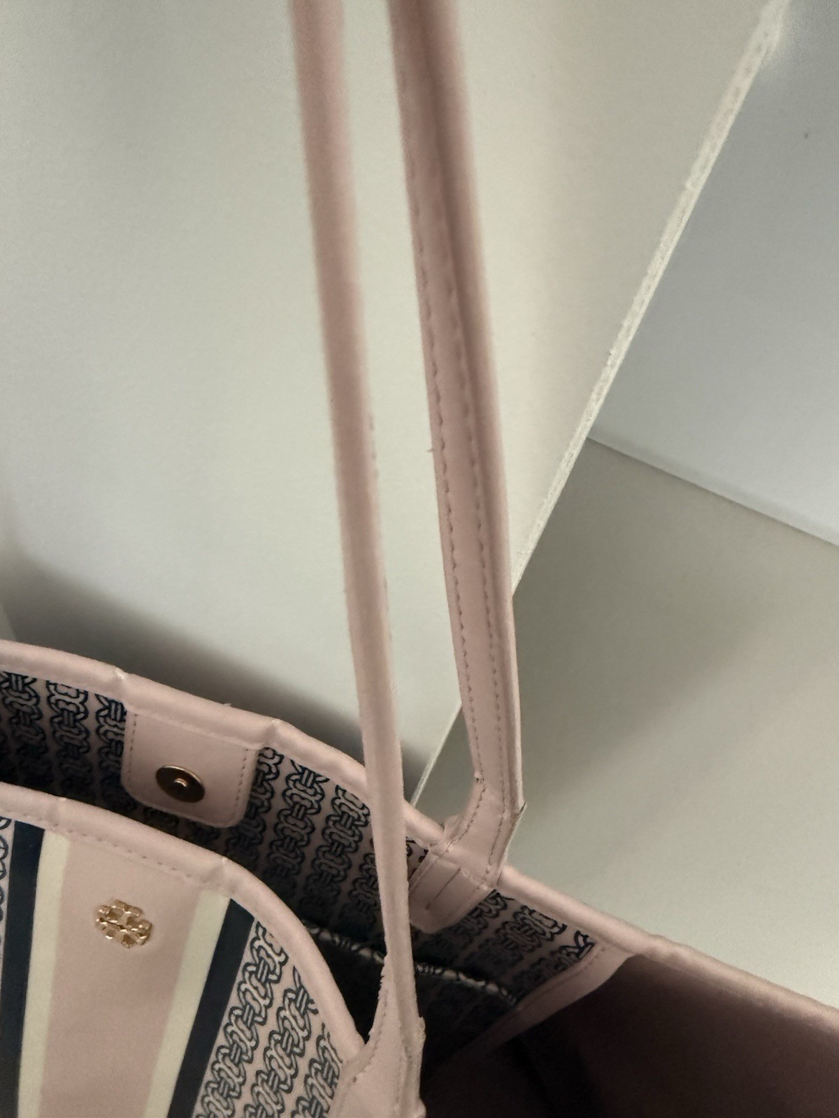 Tory Burch Gemini Link Canvas Tote Blush Pink Navy Gold Hardware Shoulder Bag