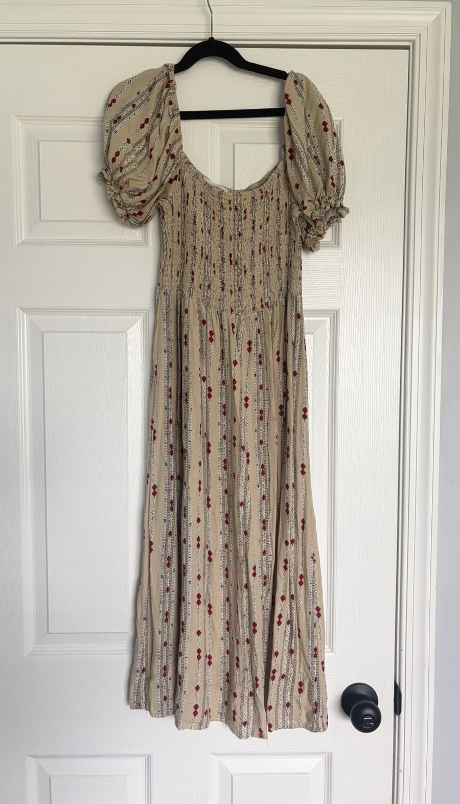 Umgee-Kaci Geometric Smocked Puff Sleeve Maxi Dress, S, Beige/Red/Blue