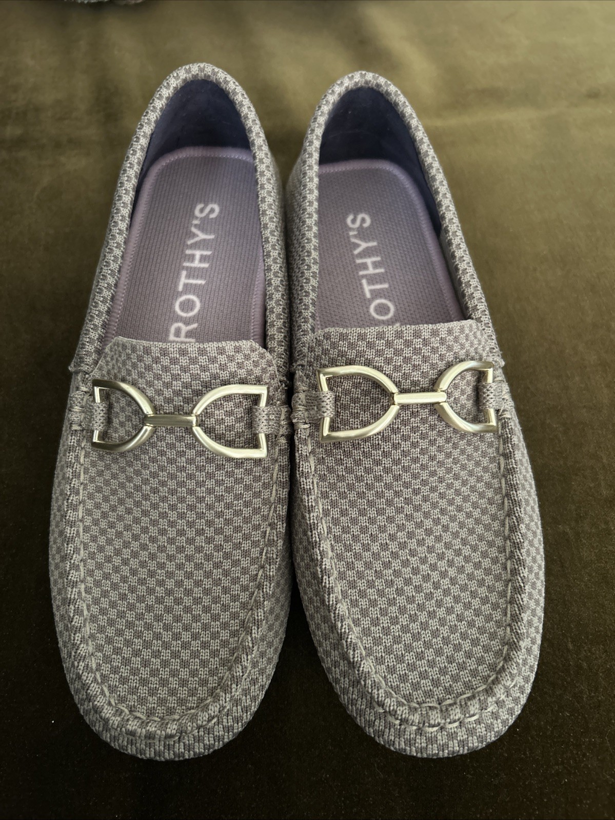Rothy’s Women’s Size 8 the double bit driver in latte micro checkered pattern