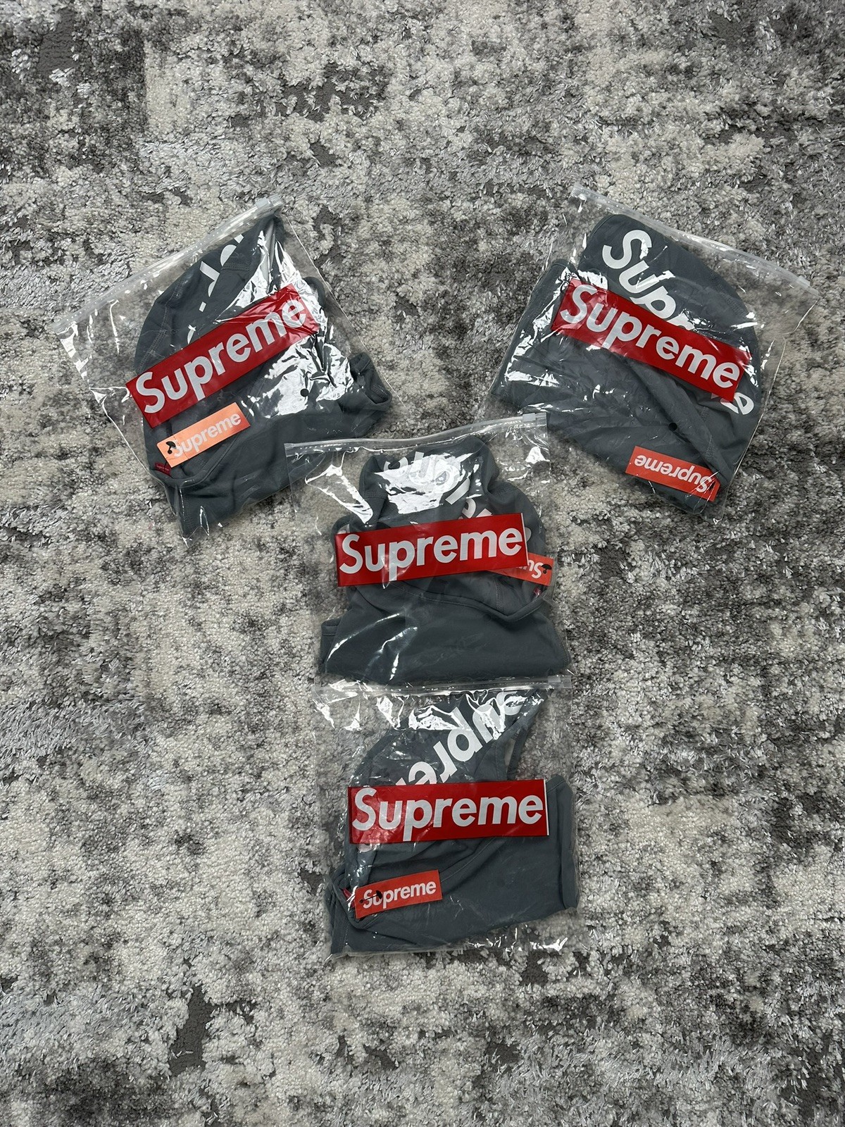 Supreme Heat Reactive Balaclava Grey