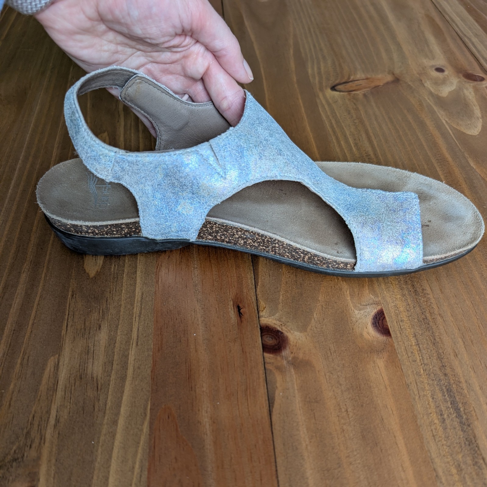 Dansko Reece Sandals Womens 42 US 11.5-12 Leather Toe Loop Pearl Iridescent