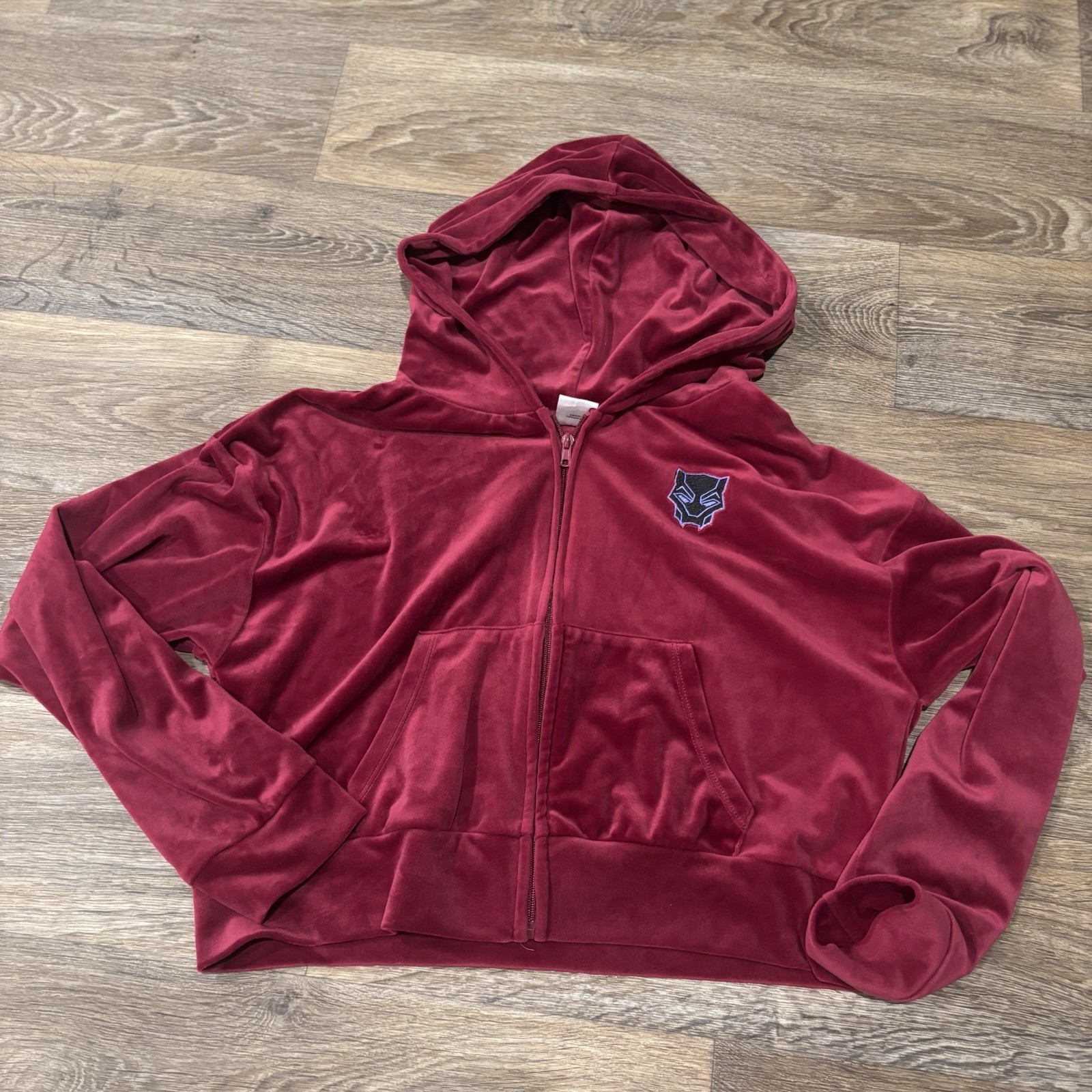 Marvel Wakanda Forever Zip-Up Hoodie – Berry Red – Black Panther – Junior XL