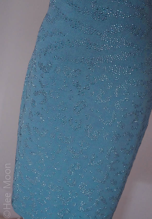 ST JOHN EVENING LIGHT AQUA BLUE W/ RHINESTONES BEDAZZLED Cocktail Dress SZ 6
