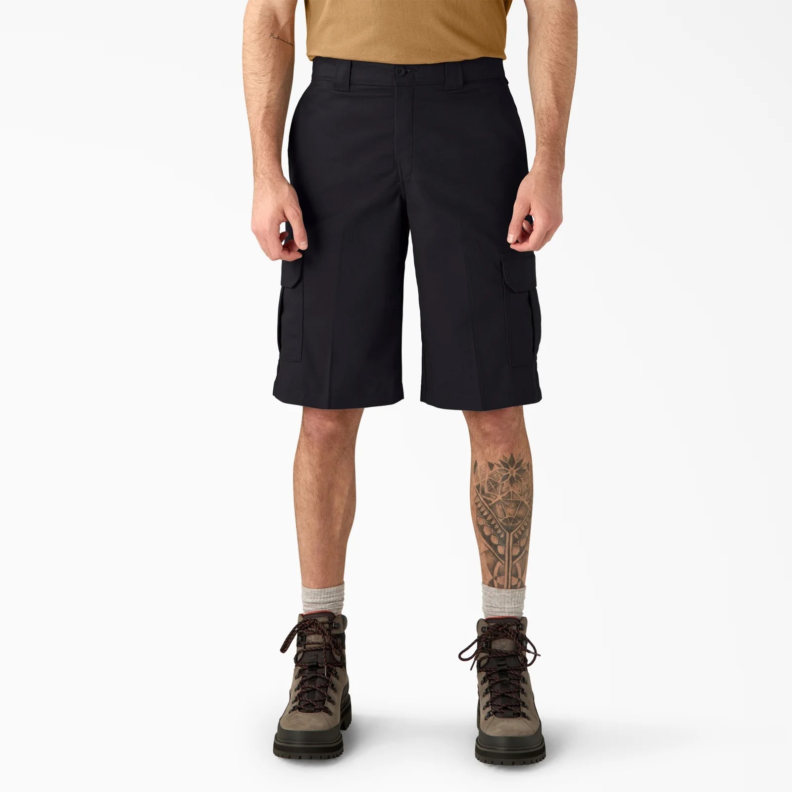 Dickies Men’s WR557 Flex 13″ Relaxed Cargo Shorts (30 to 44)