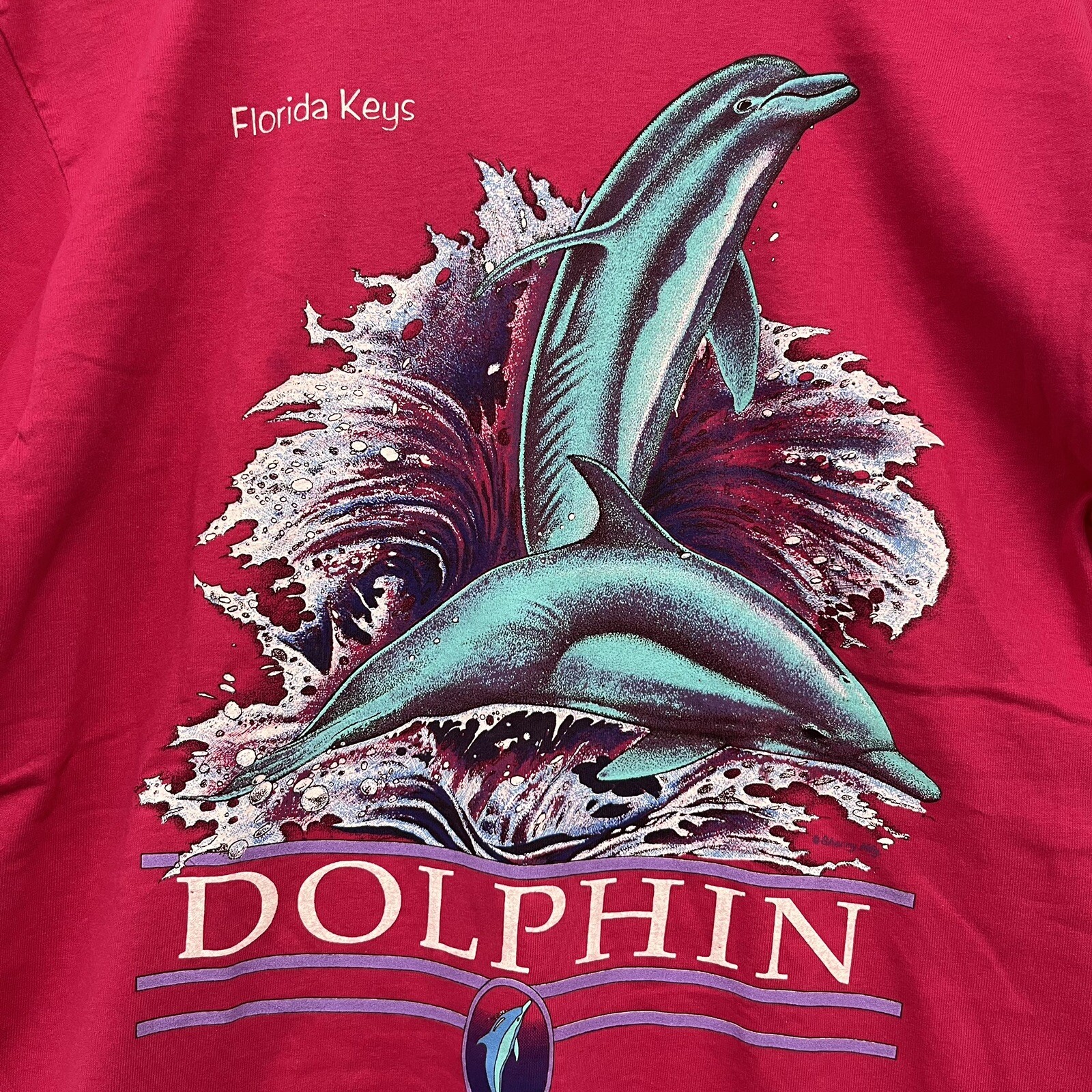 Vtg Florida Keys Dolphins 1990’s Sherry’s Best Men’s Size M Fuchsia T-Shirt euc