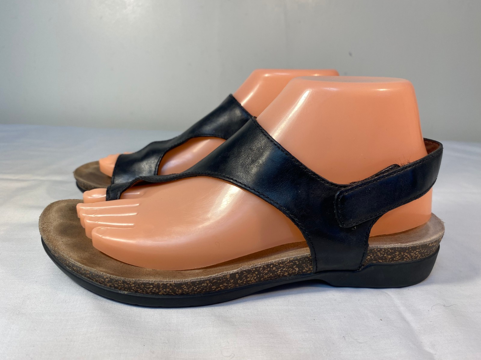DANSKO Reece Waxy Sandals Women’s Black Leather – EU 37 (US 6.5-7)