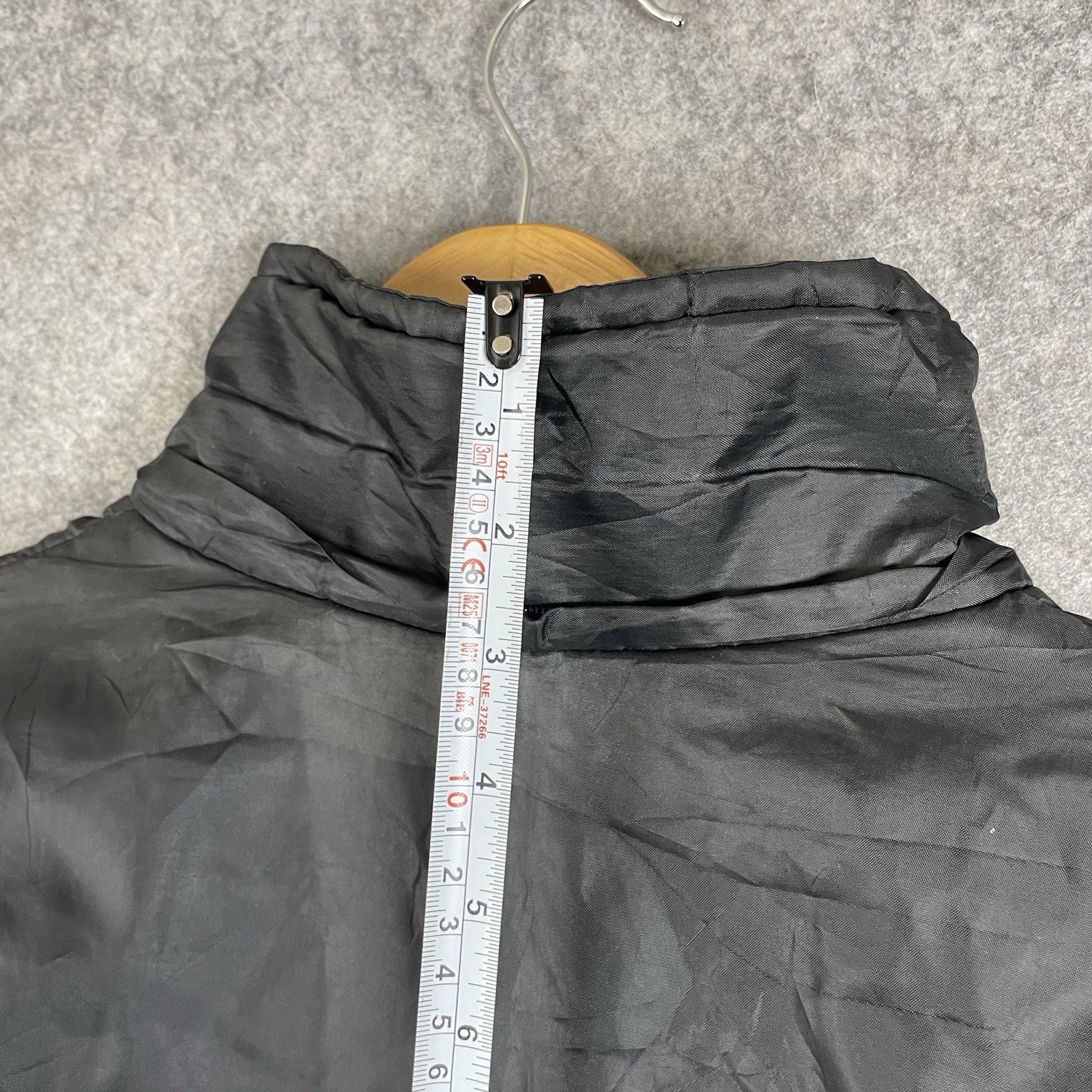 Vintage Reebok Padded Coat Size 2XL Black Full Zip Adjustable Outdoor Retro
