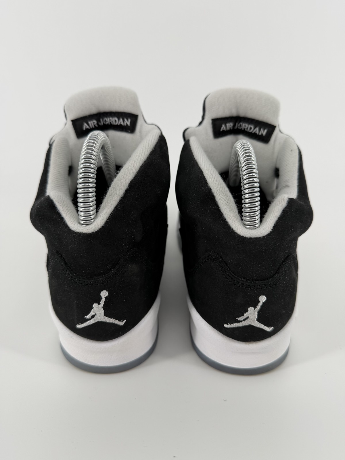 Nike Air Jordan 5 Retro Oreo GS 440888-035 Youth Size 4.5Y Sneakers Shoes