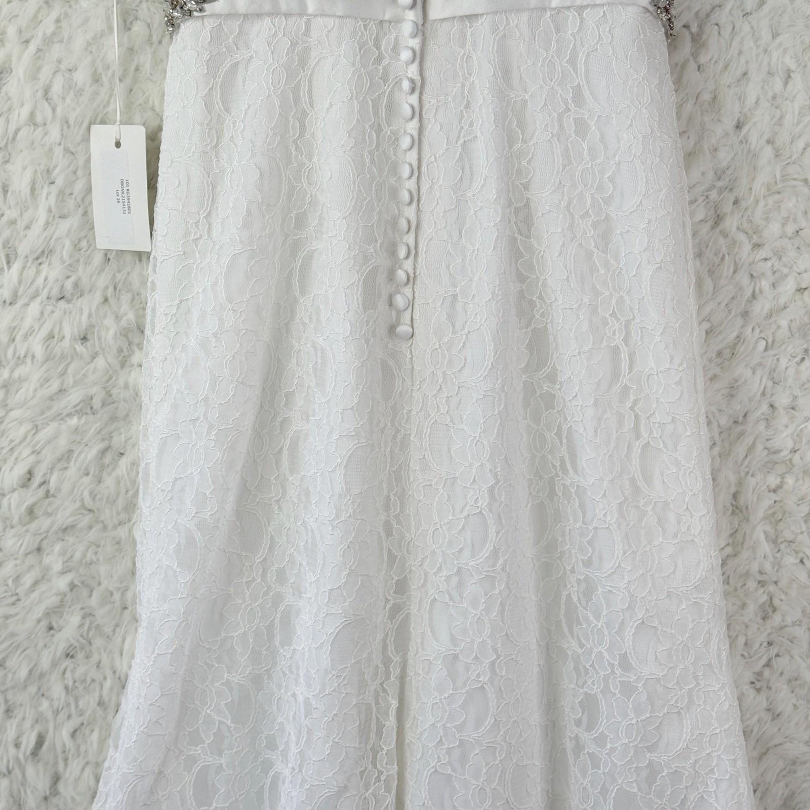 Mori Lee Madeline Gardiner Wedding Dress Lace Beaded Belt V Neck Sleeveless 10