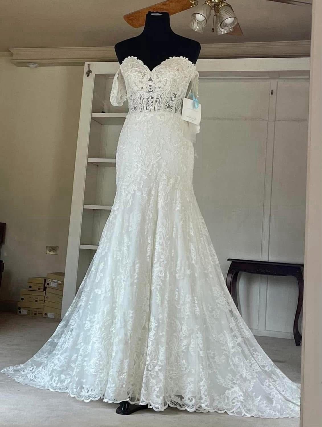 Morí Lee Lace Weddng Gown Size 6 NWT romantic Ivory Dress