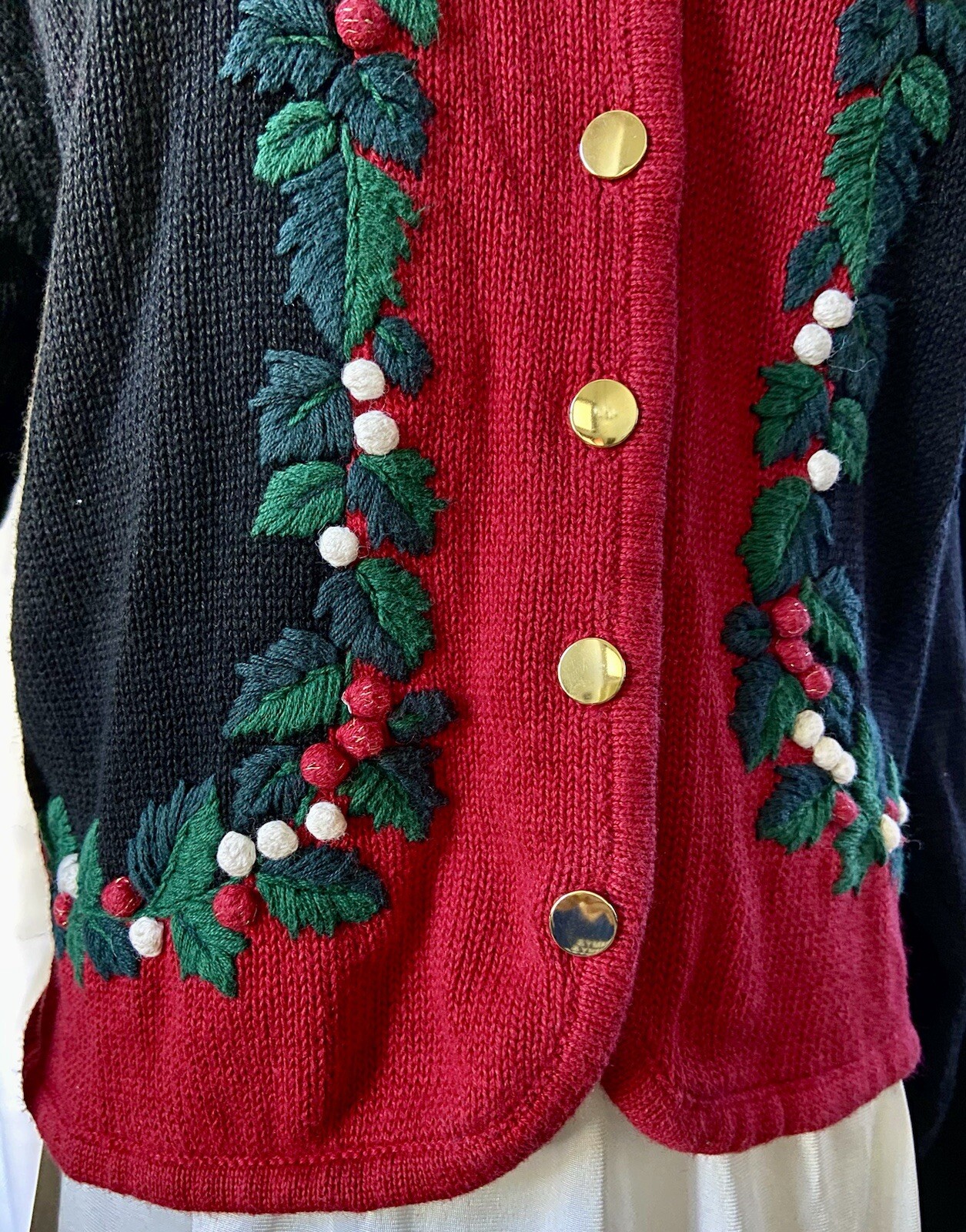 VTG Dress Barn M Christmas Cardigan Red Black Holly Berry Ugly Holiday Sweater