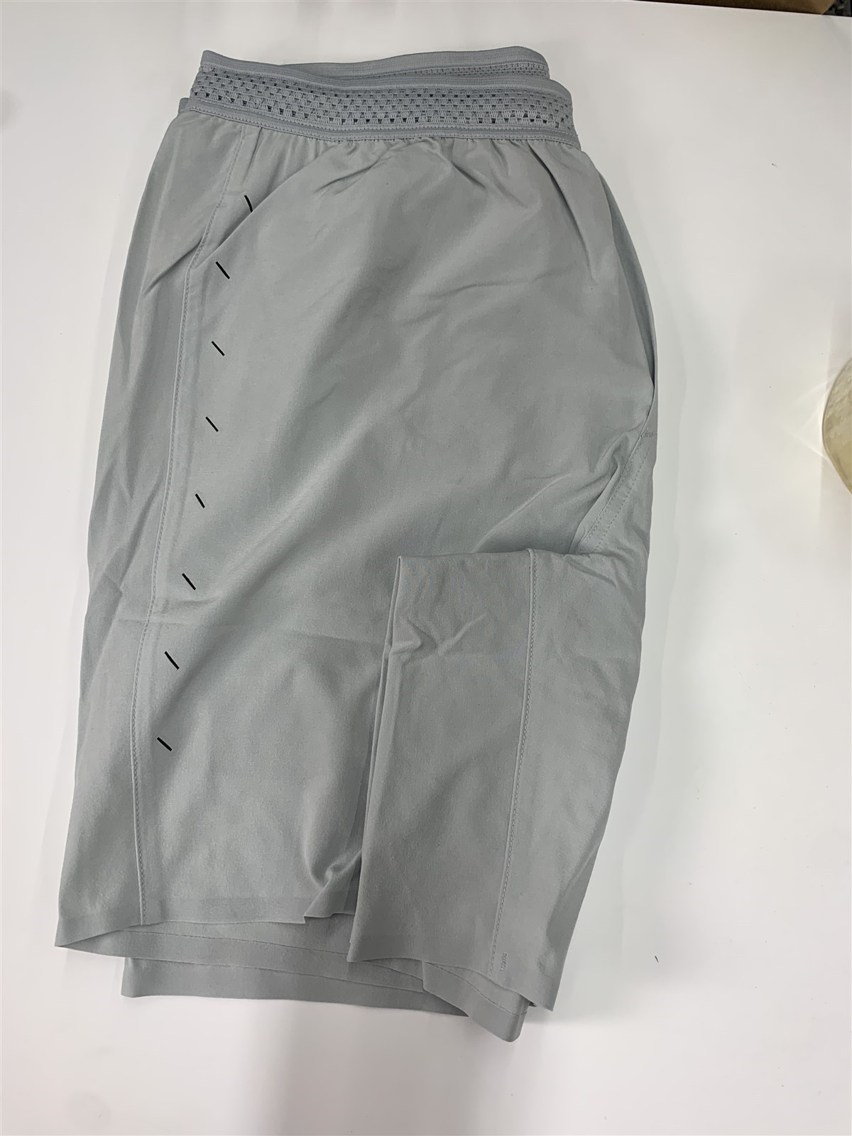 Ten Thousand Session Short 7″ Many Colors TTSH004V2