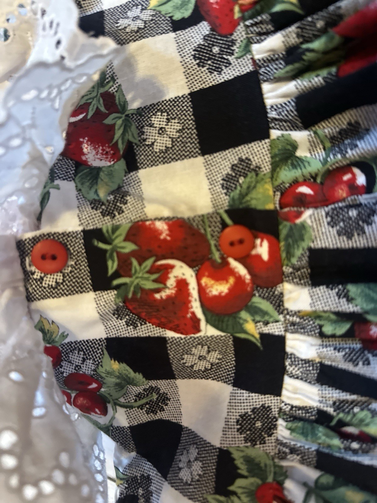 VTG Polly Flinders Red Black Plaid Berry Print Holiday Dress Eyelet Collar 2T