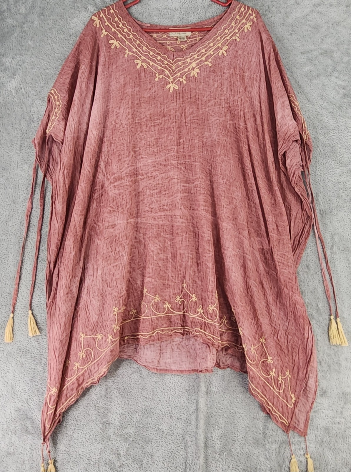 Beach by Exist Shirt Womens Free Size Red Embroidered Tasseled Beachwear Coverup