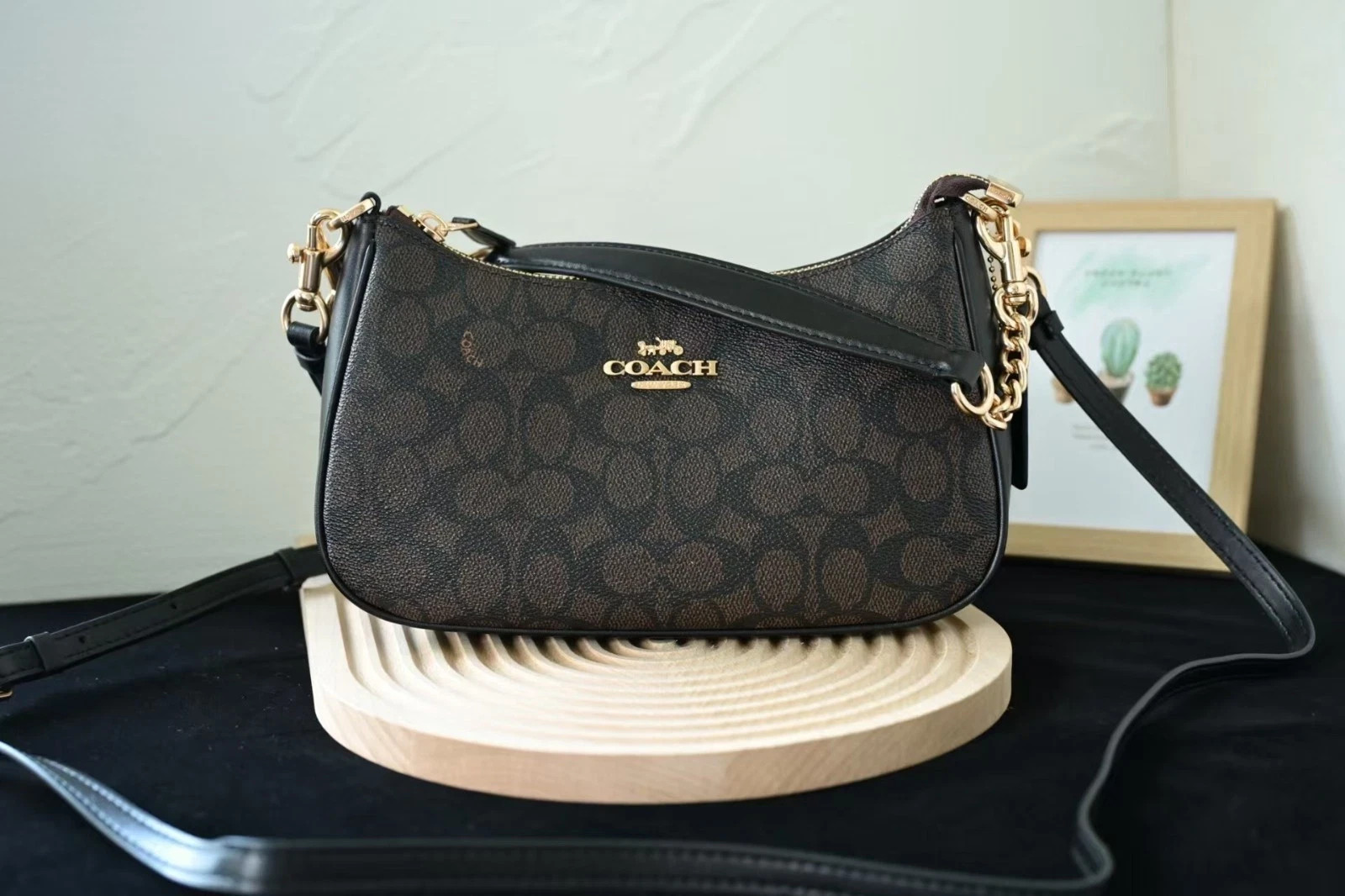 New COACH CA548 Women’s Teri Shoulder Bag In Signature Canvas Gold/Brown Black