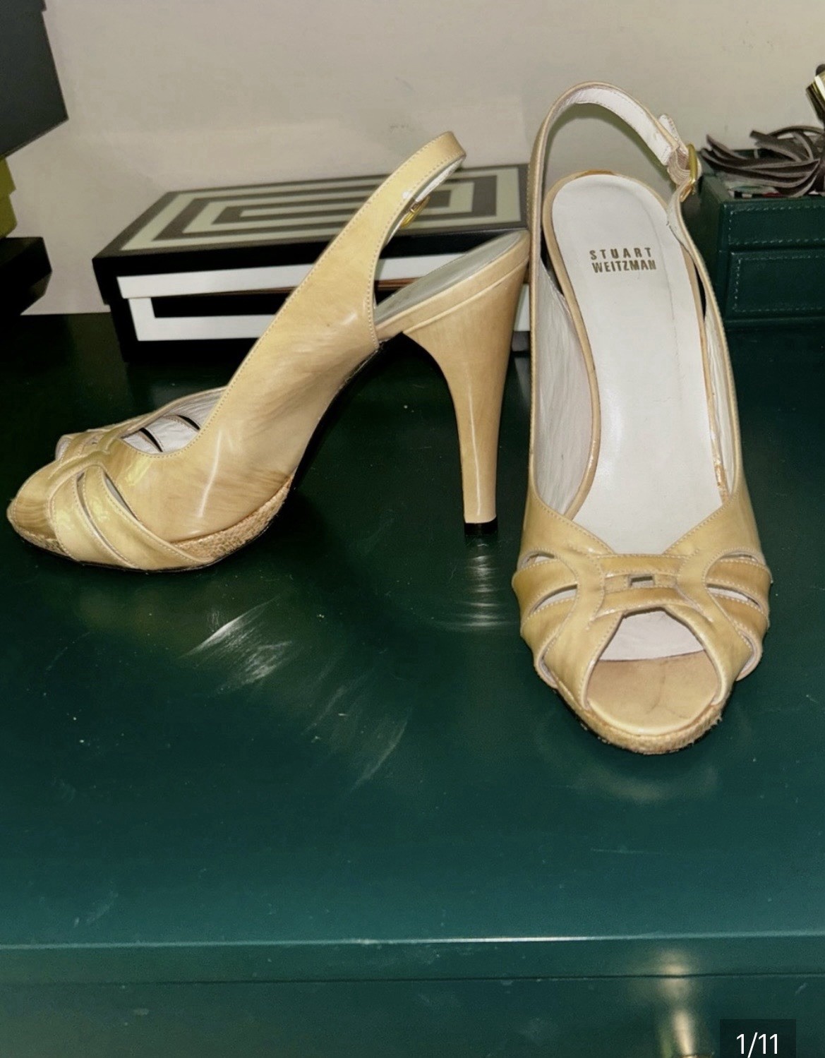 Stuart Weitzman Women’s Beige Patent Leather Slingback Peep Toe Buckle US 9.5 M
