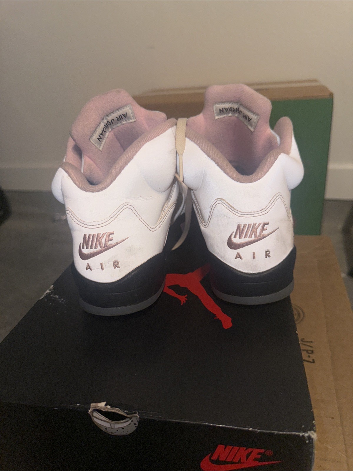 Air Jordan 5 Soft Pink 5s Size 7y 100% Authentic Ready To Ship