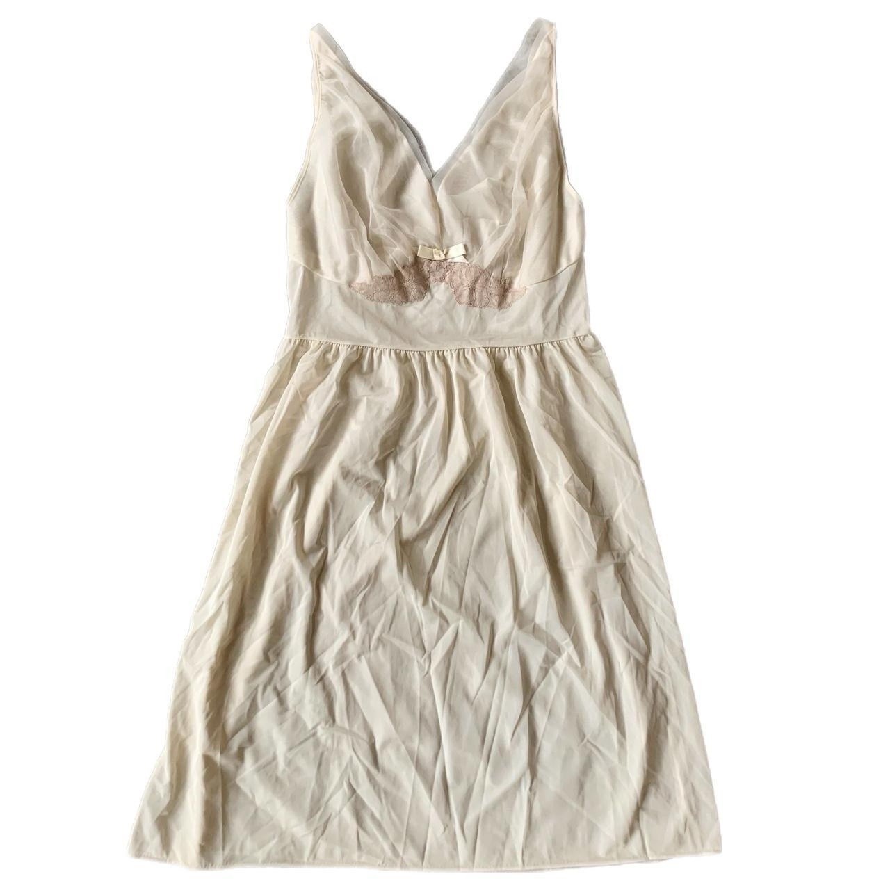 Vintage Charmode Women’s Ivory Full Slip Size 38 Solid Lace Trim Bow