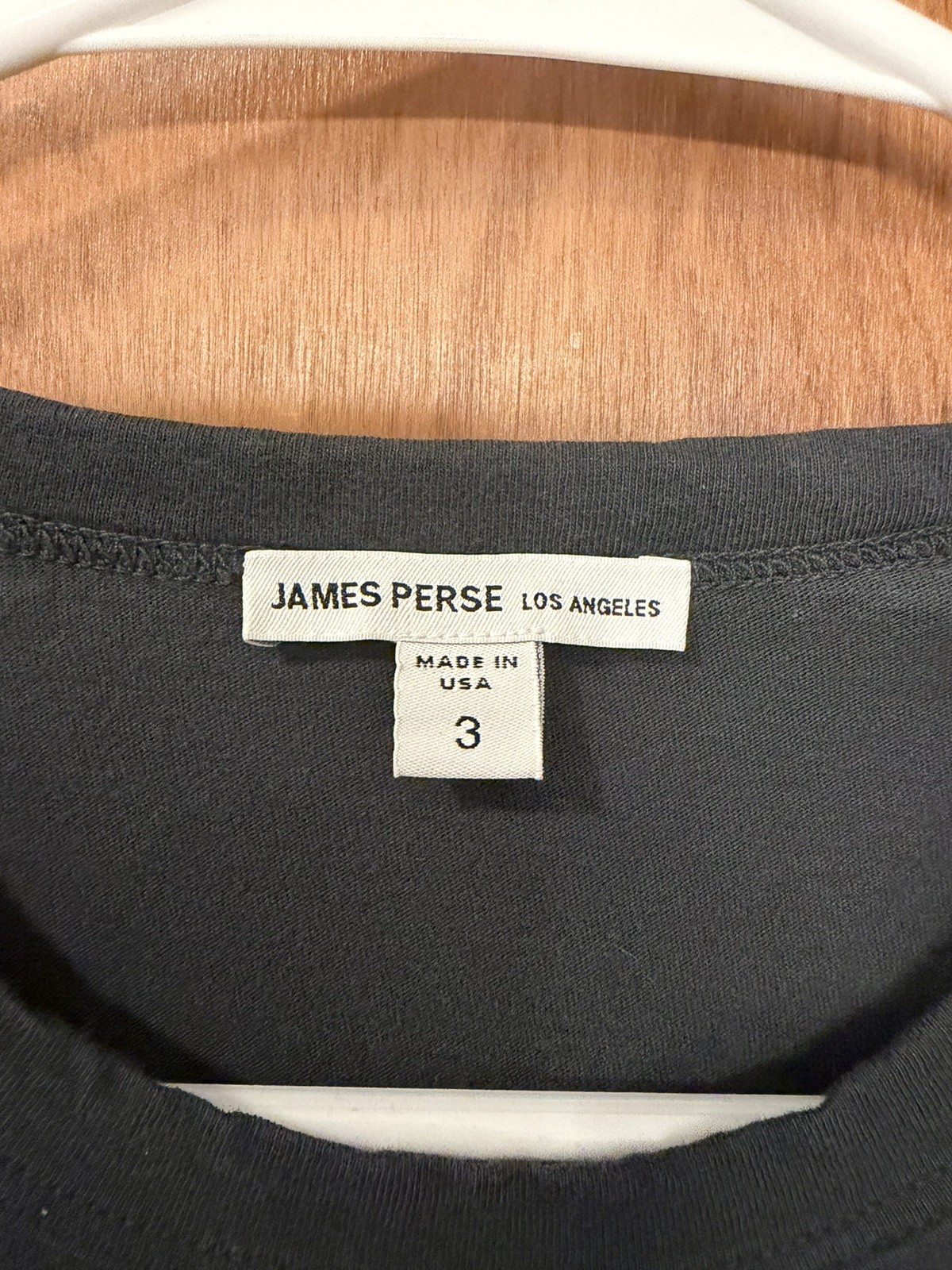 James Perse Men’s Basic Classic Dark Gray, size 3. Large T-Shirt