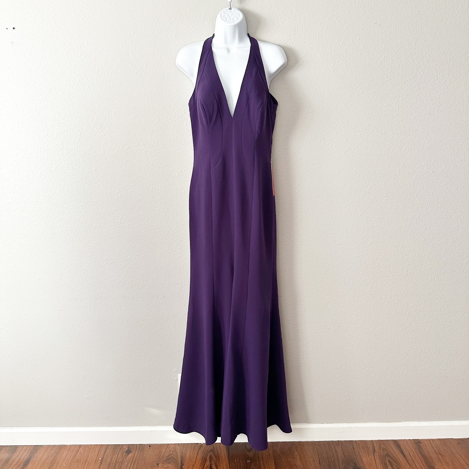 Carmen Marc Valvo Infusion Purple Halter Neck Deep V Neck Trumpet Gown Size 10