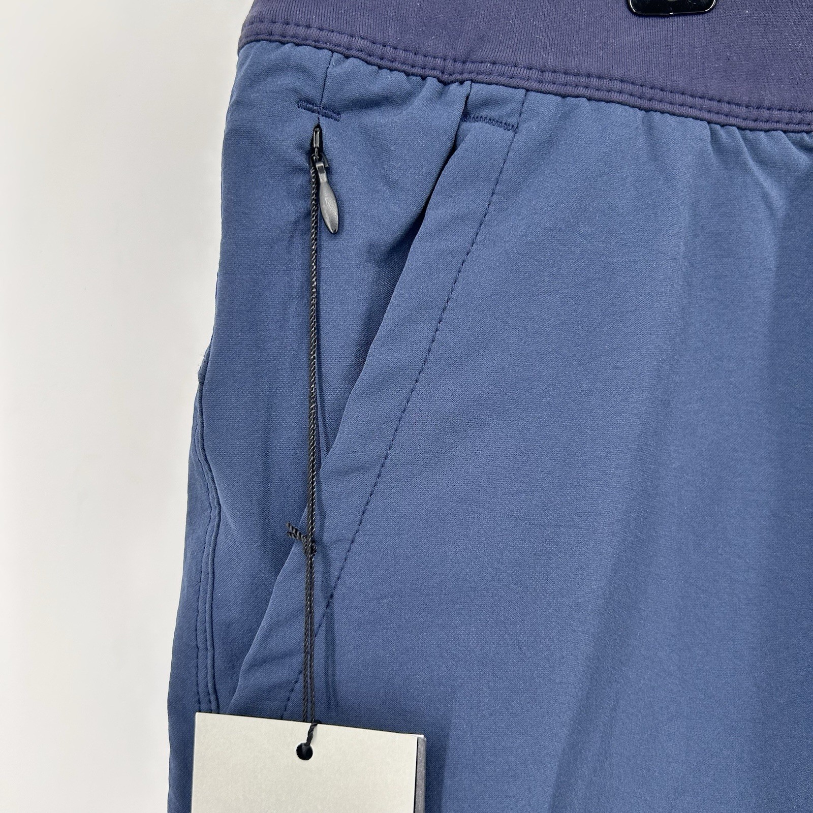 Public Rec Flex Shorts Mens 40×7.5″ Navy Blue Lined Hybrid Athletic Camp Gym NWT