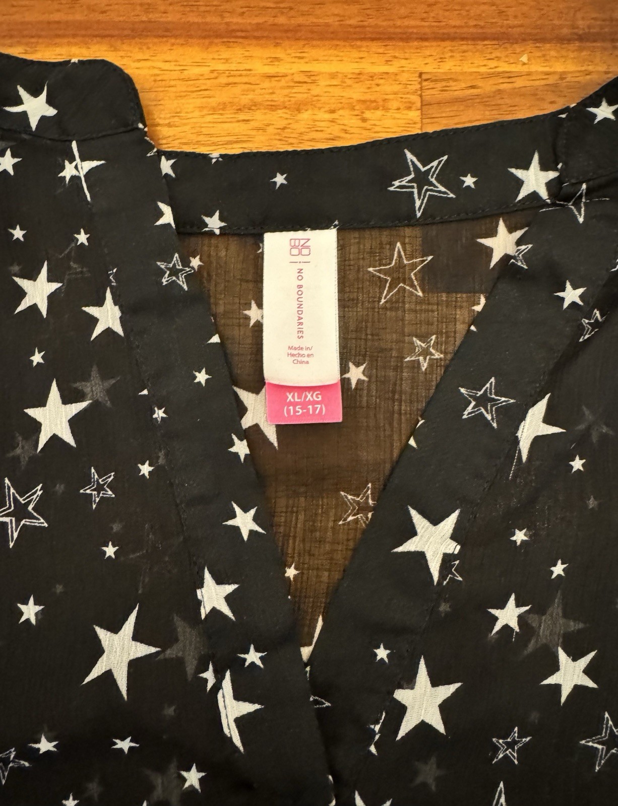 No Boundaries Black/White Star Sheer V-Neck Sleeveless Ruffle Blouse XL 15-17
