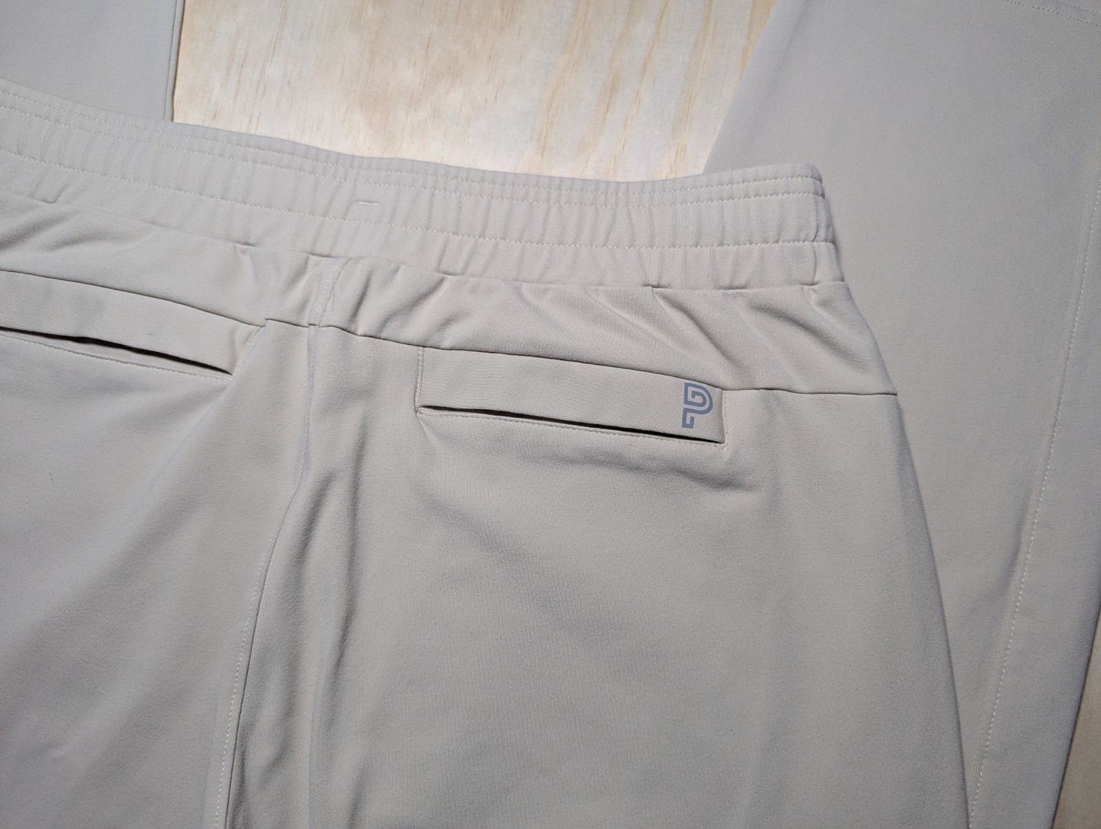 Public Rec Men’s 34×29 Sand All Day Every Day Pants Nylon Stretch Zip Pockets