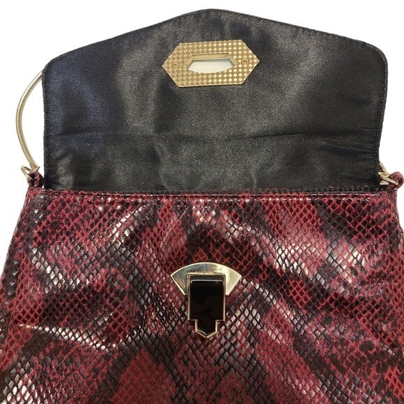 Kate Landry Berry Glazed Snake Print Tote Purse Bag Handbag Red Black GOLD ROPE