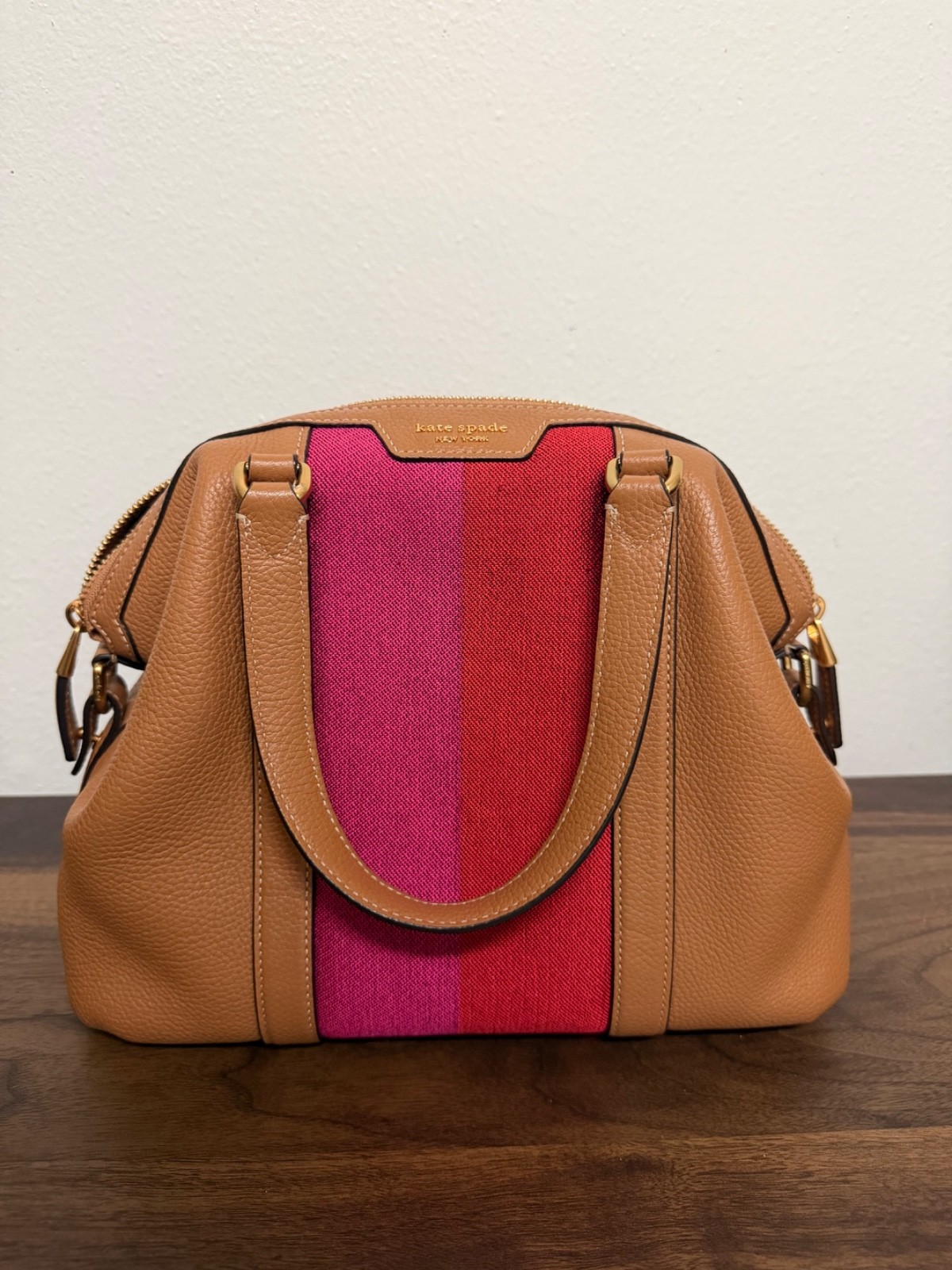 kate spade shoulder handbag tan with red and pink stripes