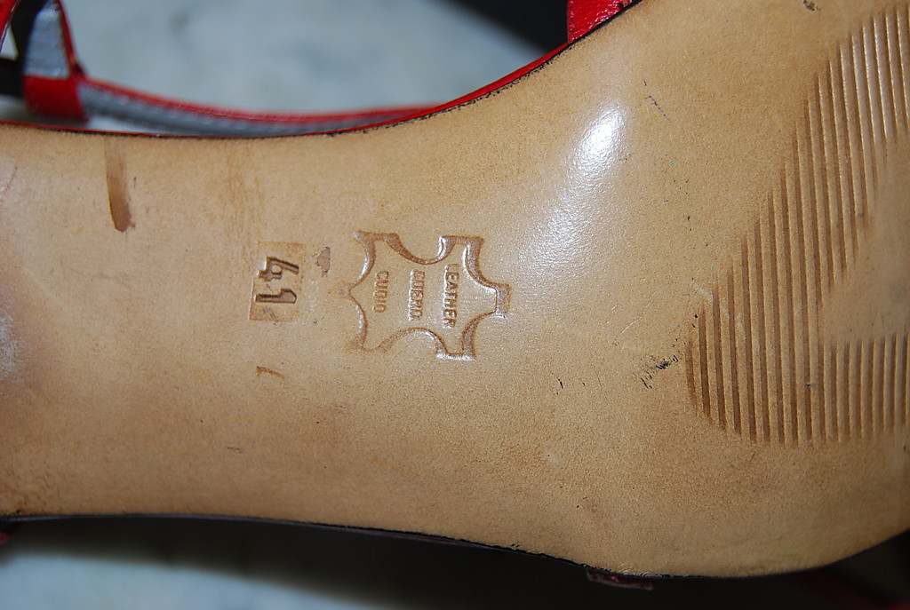 ANDREA CONDOTTI RED LEATHER STRAPPY HIGH HEEL WOMEN’S SANDALS NWOB SZ 41 US 10.5