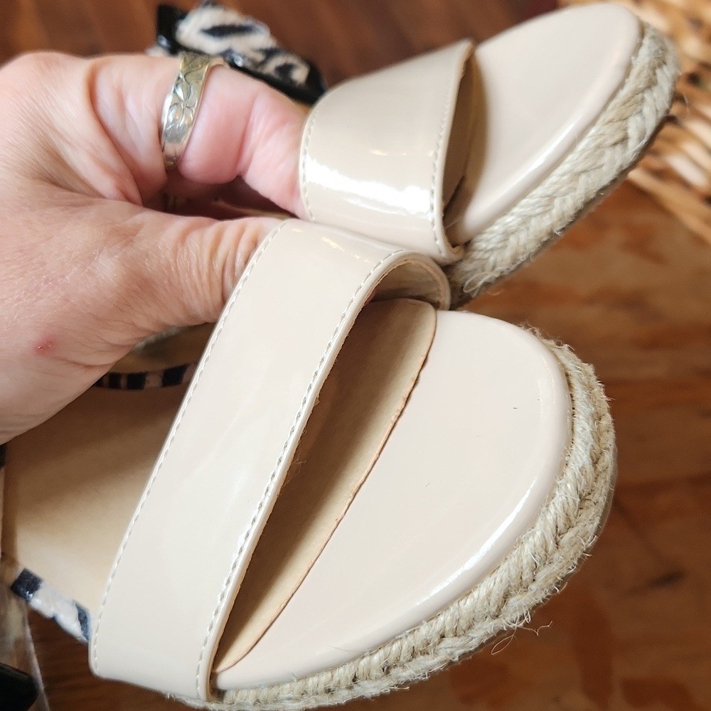 CL by Laundry Taylor Zebra Slide wedge heel Patten Leather Sz 7.5