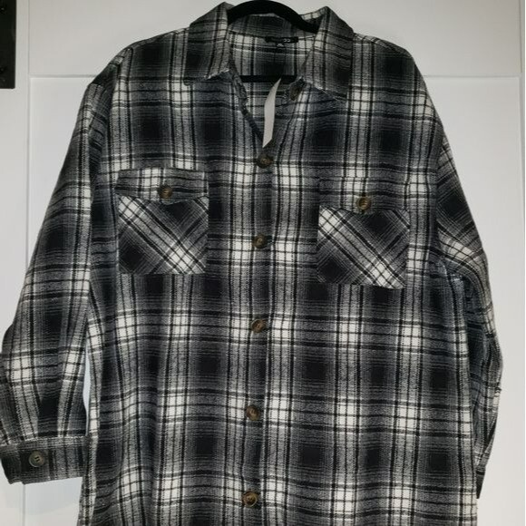 Papermoon Wrenley Black,gray and white flannel Button Down Shacket NWT Size 1XL