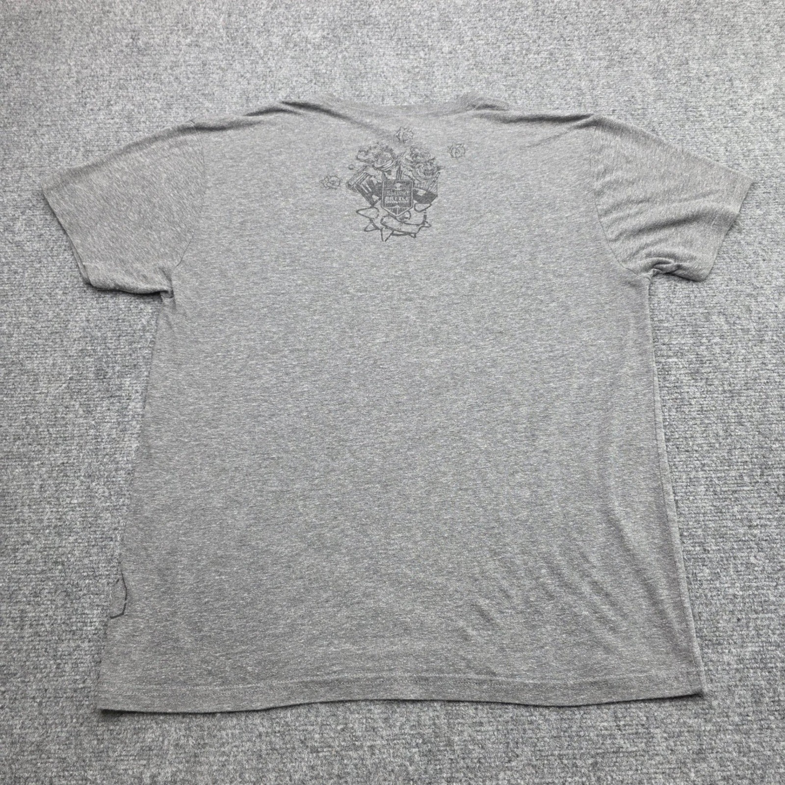 Men’s Large Red Bull Battle Grounds SF Streetcar Graphic T-Shirt Heather Grey