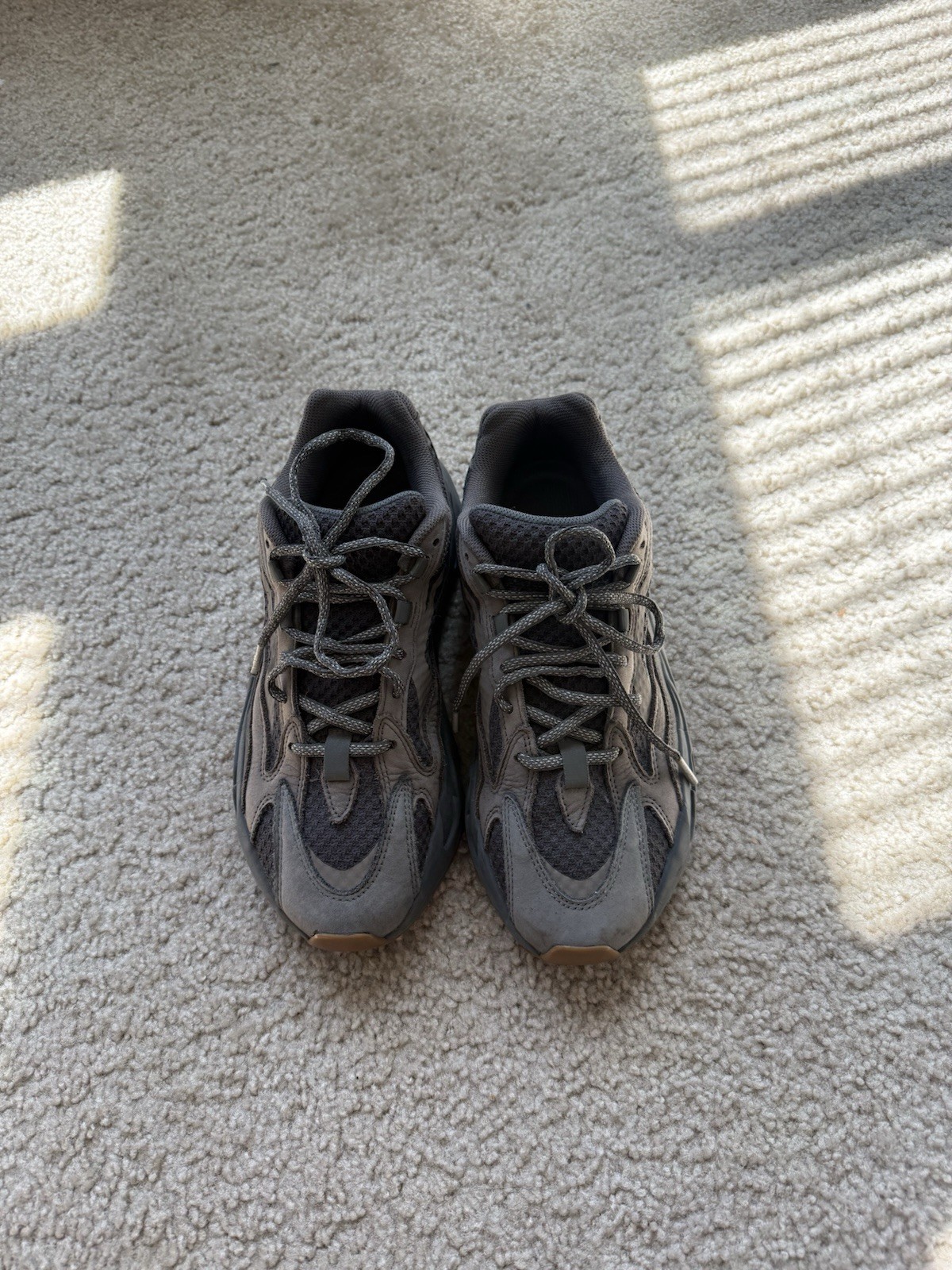 Yeezy Size 9.5