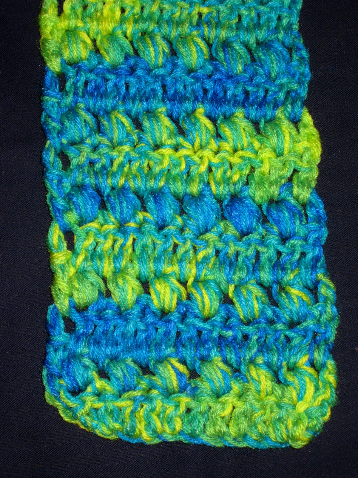 New! HANDMADE Knit CROCHETED Womens HAT and SCARF SET Blue GREEN Yellow ART Mens