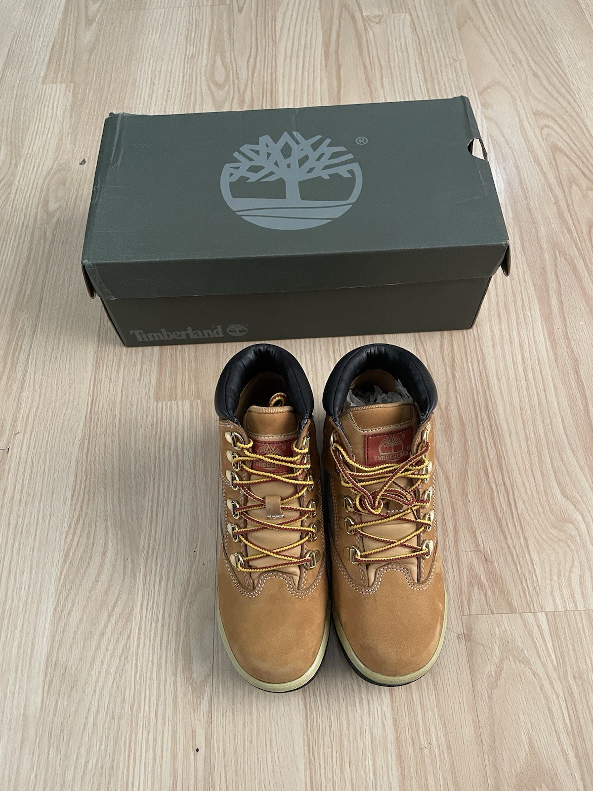 TIMBERLAND TBO44793 Wheat Nubuck 6in Field Boots Size 2.5 NEW NIB