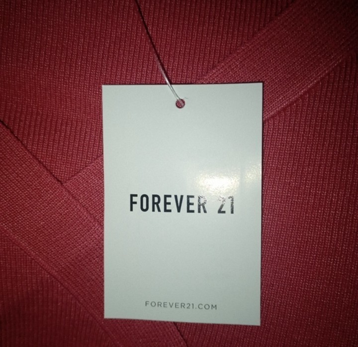 NWT Forever 21 Red Ribbed Knit V-Neck Long Sleeve Bodycon Dress Size S