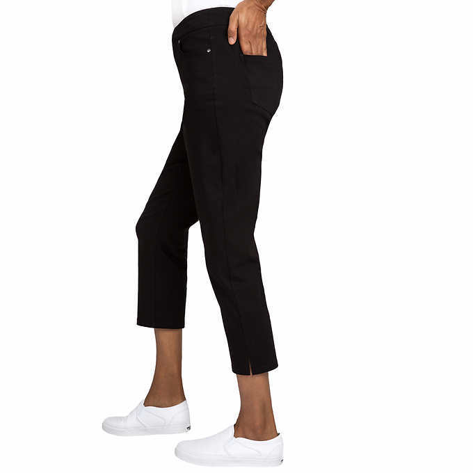 Mario Serrani Ladies’ Pull-On Capri | K32