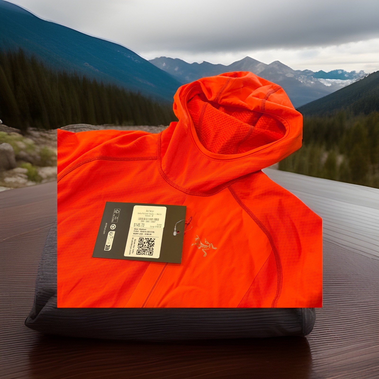 New Arcteryx Delta Pullover Hoody Med Solaris Orange Lightweight MSRP $180 NWT