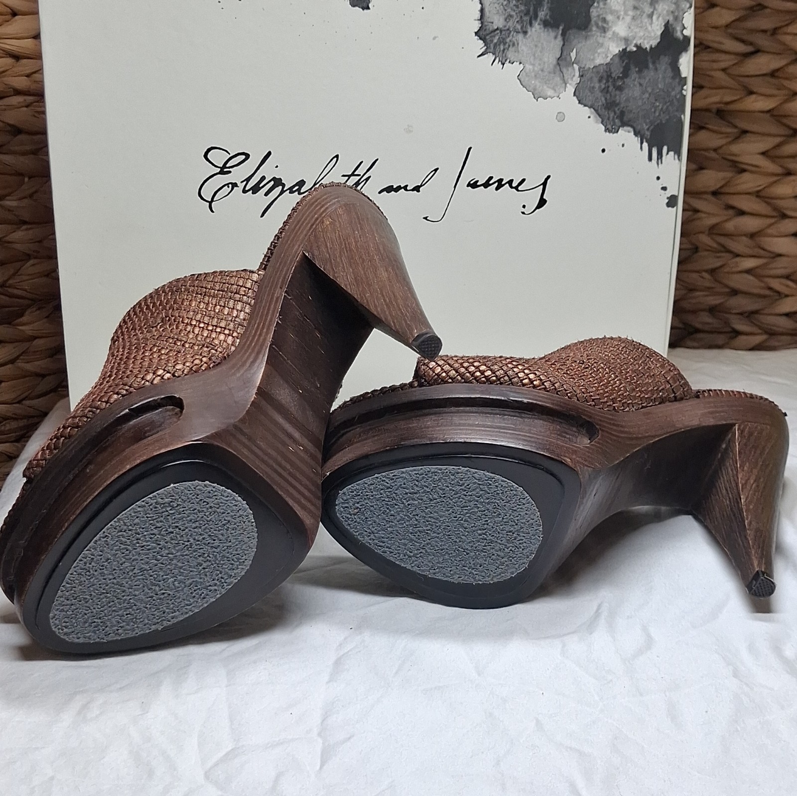 Elizabeth and James Bronze Leather Woven Platform Mule Open Toe Stiletto 7.5