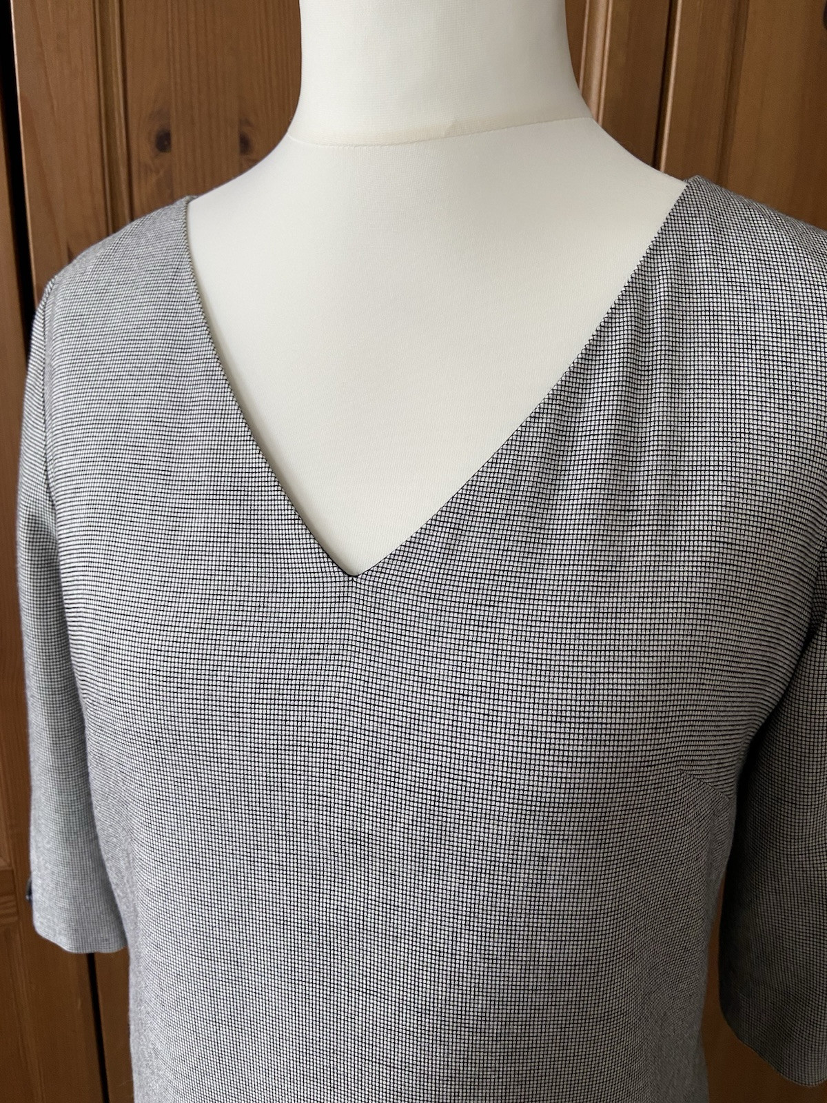 Next Grey Dress | Checked | Short Sleeve | V-Neck | Work / Officewear Size 14