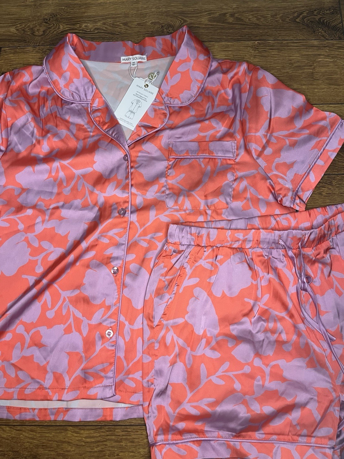 Mary Square Charlotte Short Set Garden Grace Medium SatinFlex Pajama Lounge Set