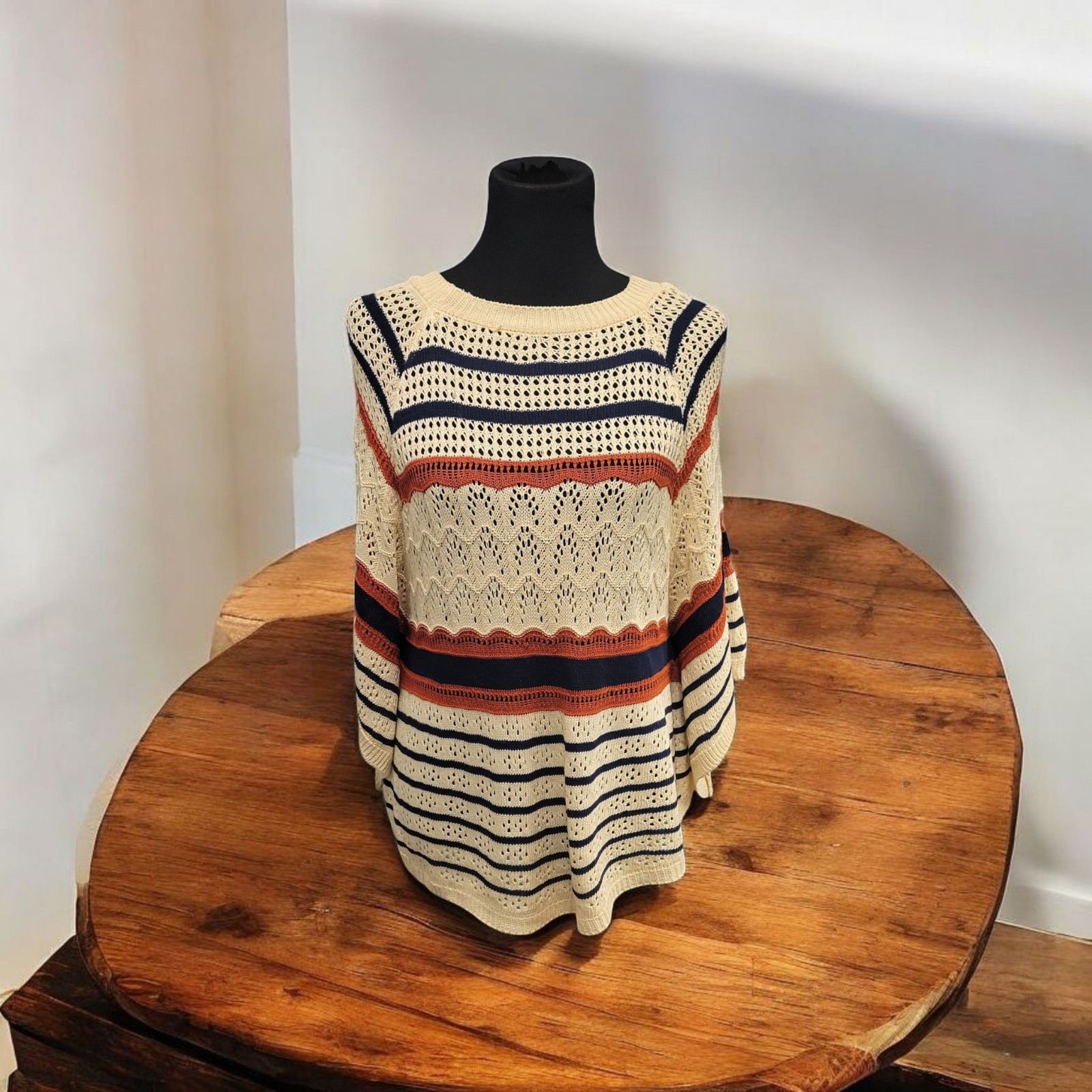 L’ Amour Beige, Navy, And Rust Crochet Top Size M