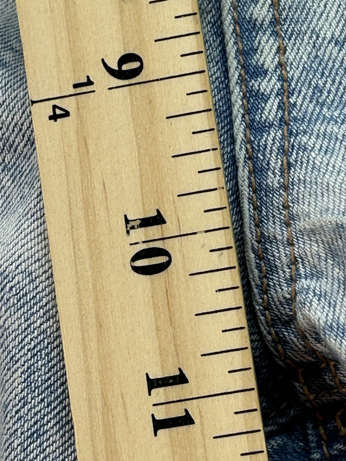 American Eagle Jeans Womens Sz 2 Reg Blue Highest Rise 90’s Boyfriend Distressed